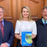 Stellenbosch academics contribute to the ‘blue bible’ of farm management